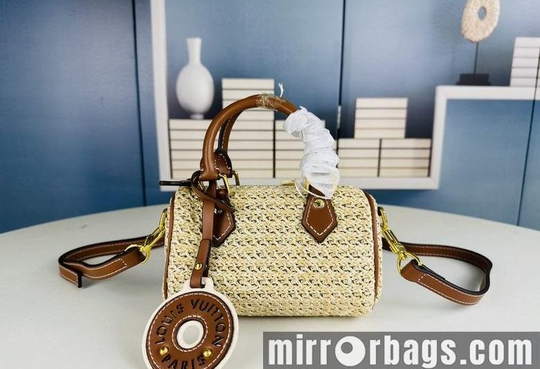 1:1 Louis Vuitton Bags 908 17X10X8cm XMY 2colour
