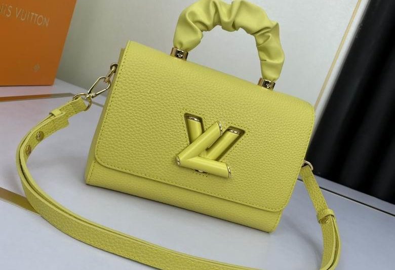 1:1 Louis Vuitton Bags WW221194黄 23X17X9.5