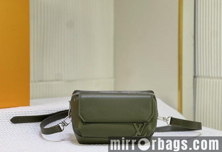 1:1 Louis Vuitton Bags Pilot M83563 20x12x5.5cm ss1