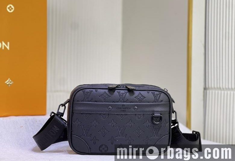 1:1 Louis Vuitton Bags Alpha M31016 24x16x8cm ss4