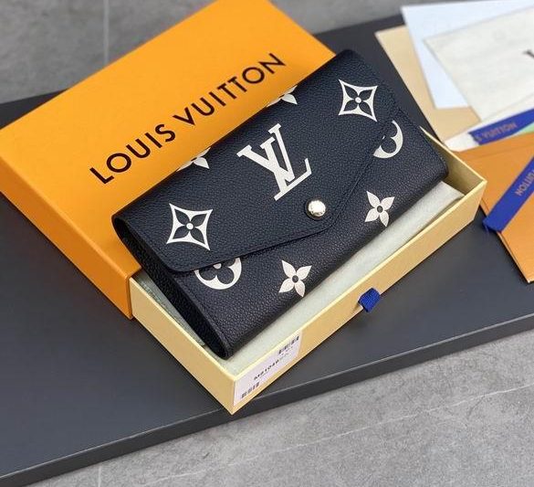 1:1 Louis Vuitton Bags M81049 19.5X10.5X2.5cm YG 2colour