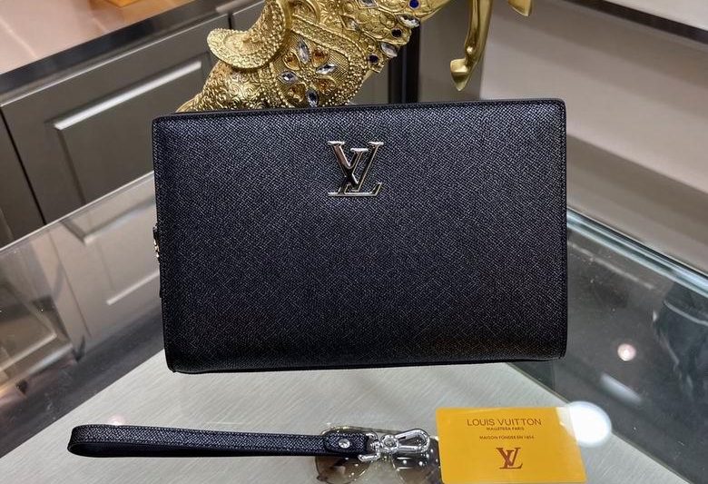 1:1 Louis Vuitton Bags 201226-7 26X17X5.5cm XM