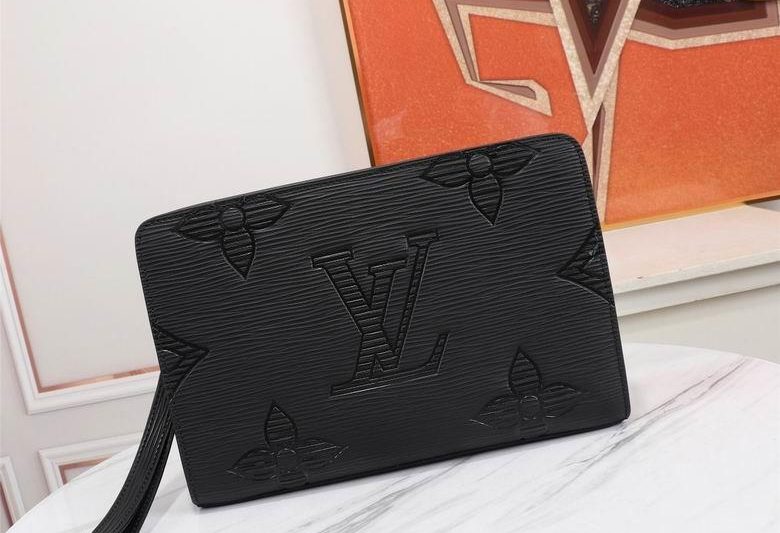 1:1 Louis Vuitton Bags 8313-4 27X17X4.5cm WP-1
