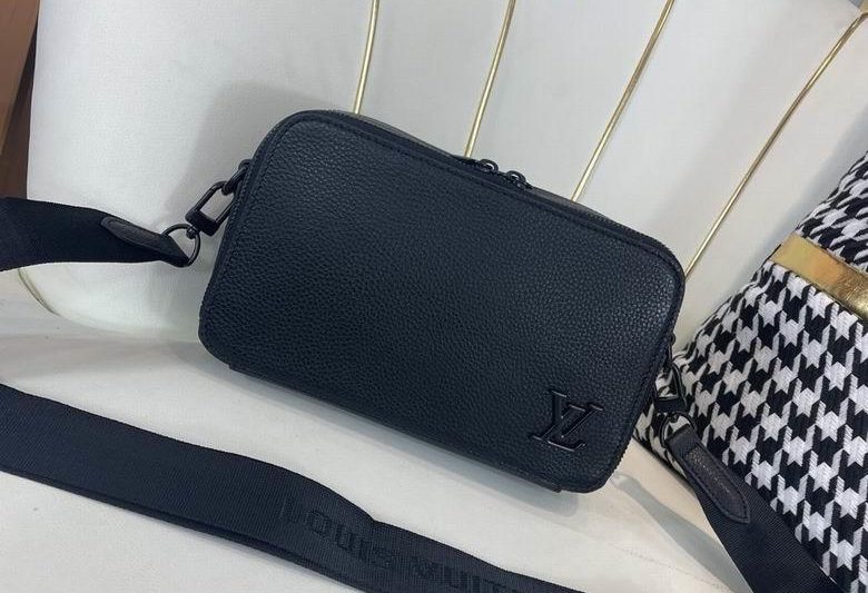 1:1 Louis Vuitton Bags 9008-5 23X14X8cm WP