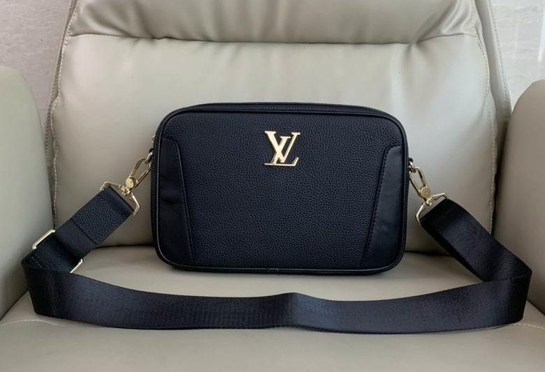 1:1 Louis Vuitton Bags 8331-3 27X18X6cm XM