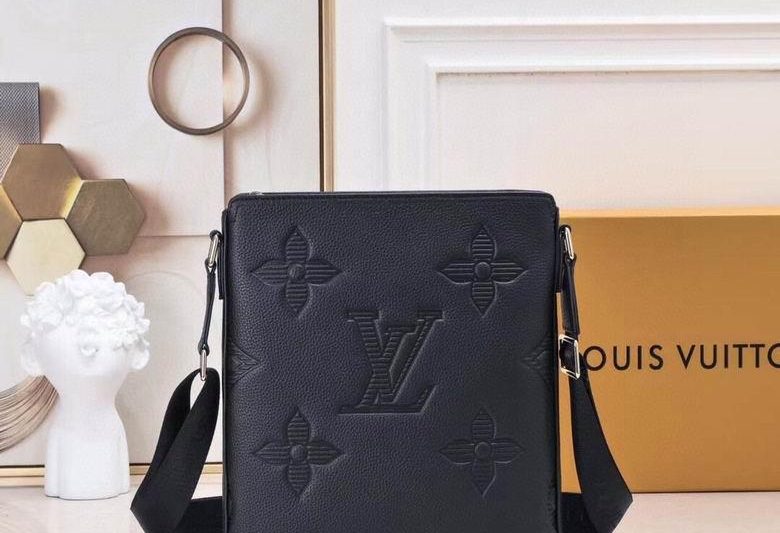 1:1 Louis Vuitton Bags 0109-3 26X28X5.5cm XM
