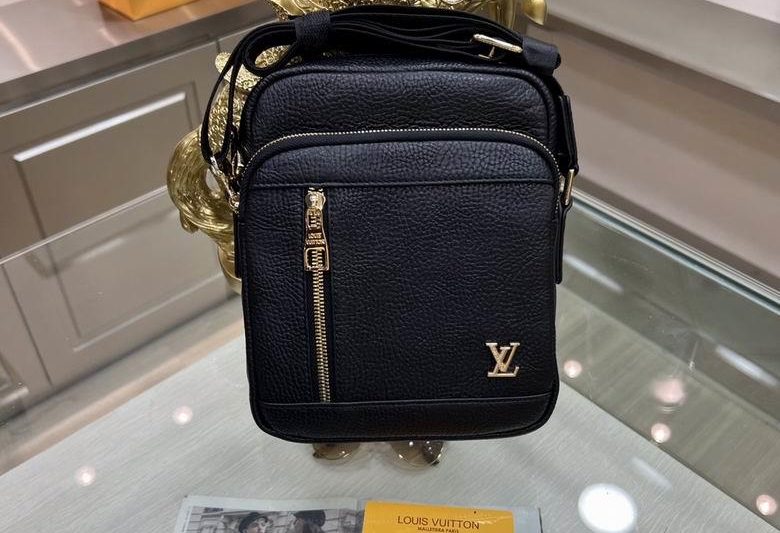 1:1 Louis Vuitton Bags 7763-4 18X7X21cm XM