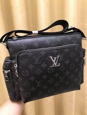 1:1 Louis Vuitton Bags 954-4 30X25X10cm WP 3colour