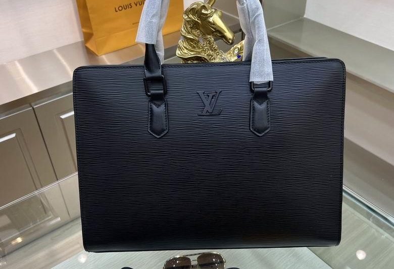 1:1 Louis Vuitton Bags 98145-1 38.5X8X29cm XM