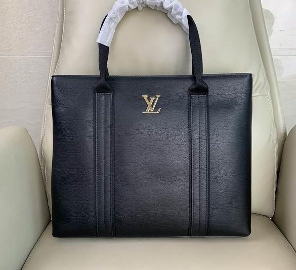 1:1 Louis Vuitton Bags 8430－1 39X29X7cm XM
