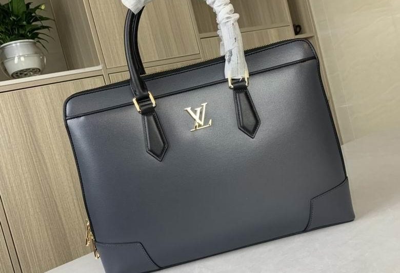1:1 Louis Vuitton Bags 8392-1 39X29X7cm WP 2colour