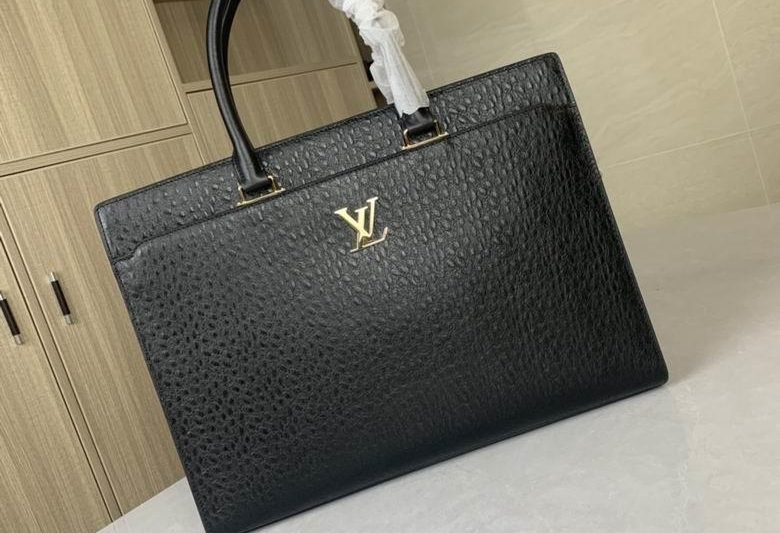 1:1 Louis Vuitton Bags 8396-1 39X29X7cm WP