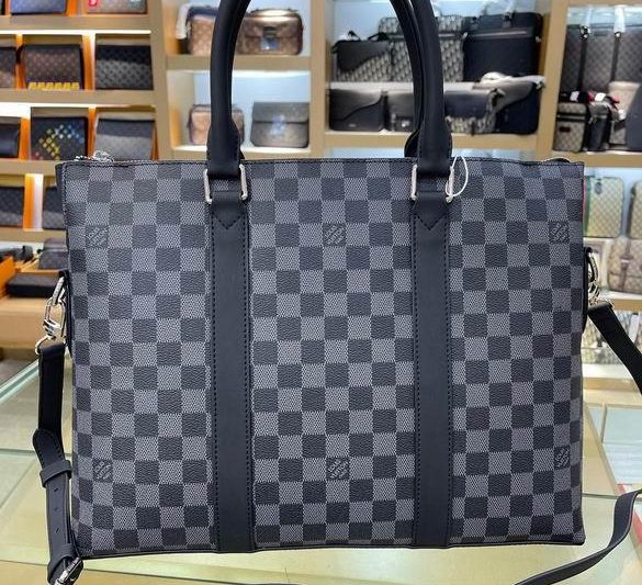 1:1 Louis Vuitton Bags 6007-1 38X7X28cm WP
