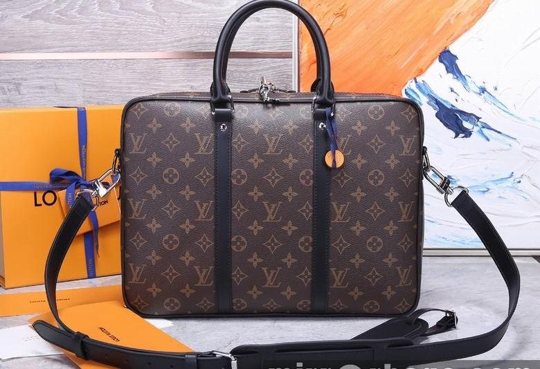 1:1 Louis Vuitton Bags WMM52005 37X29X11