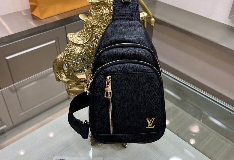 1:1 Louis Vuitton Bags 7762-6 15X7X26cm XM