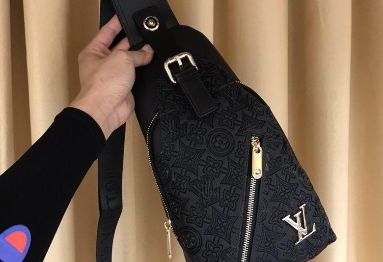 1:1 Louis Vuitton Bags 33218-1 28X20X6cm XM