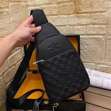 1:1 Louis Vuitton Bags 2343-4 32X18X8cm WP