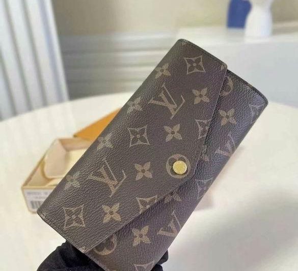 1:1 Louis Vuitton Bags M60531 60668 19X10cm XMY 11