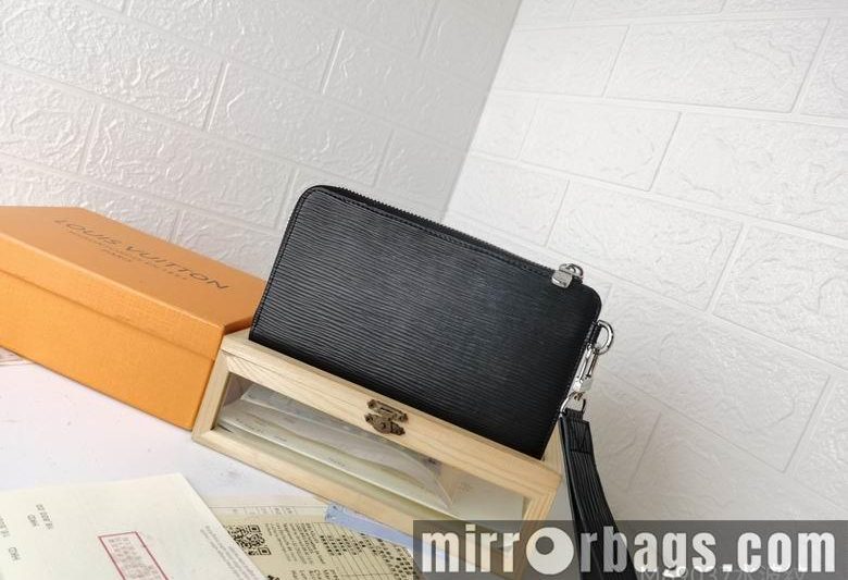 1:1 Louis Vuitton Bags M69037 19X11X3.5cm XMY 6