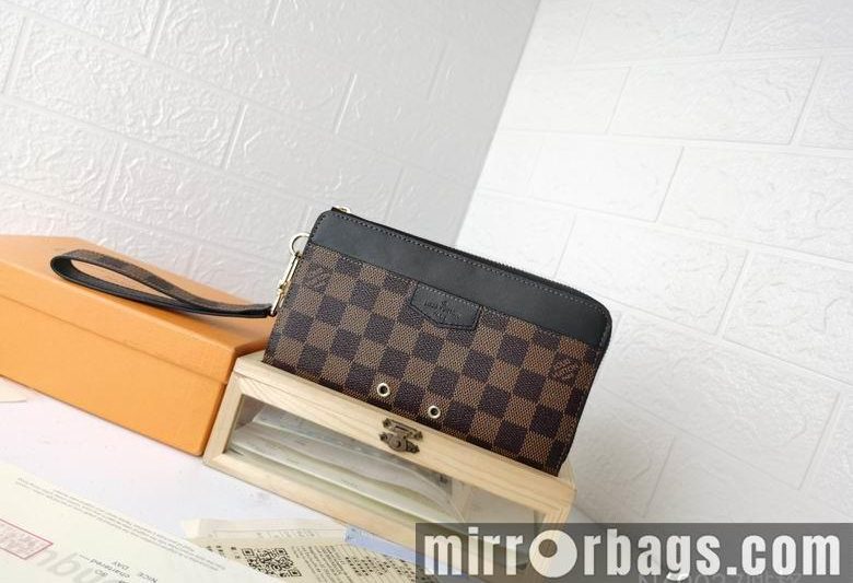1:1 Louis Vuitton Bags M69037 19X11X3.5cm XMY 3