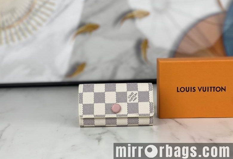 1:1 Louis Vuitton Bags M62630 10.5X7X2cm XMY 10