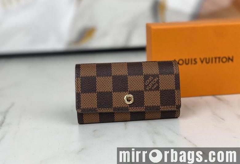 1:1 Louis Vuitton Bags M62630 10.5X7X2cm XMY 8