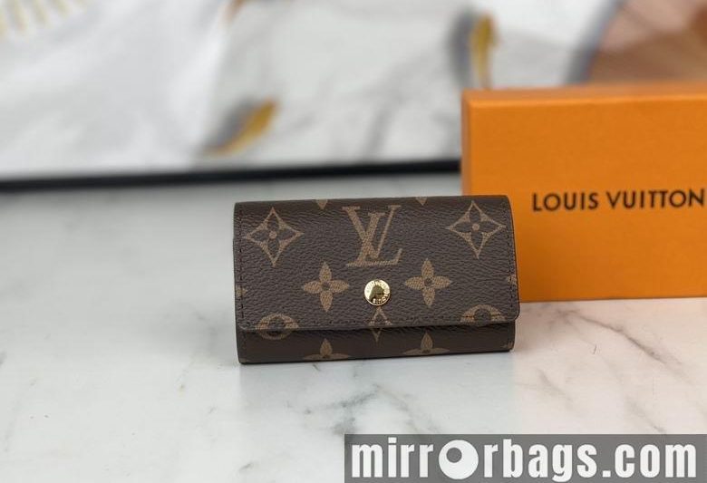 1:1 Louis Vuitton Bags M62630 10.5X7X2cm XMY 5