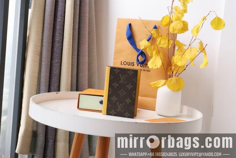 1:1 Louis Vuitton Bags M82862 10X14X2.5cm XM 5