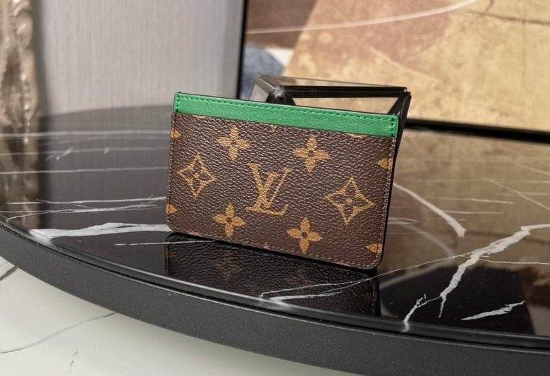 1:1 Louis Vuitton Bags M61733 11X7cm YG 7