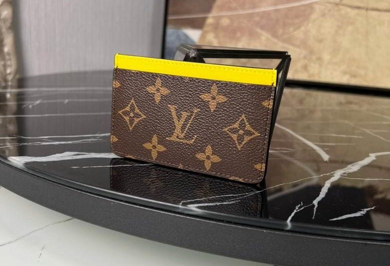 1:1 Louis Vuitton Bags M61733 11X7cm YG 2