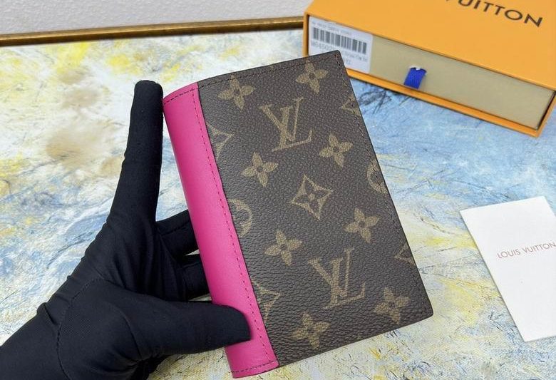 1:1 Louis Vuitton Bags 10X14X2.5cm 112701 YG 2