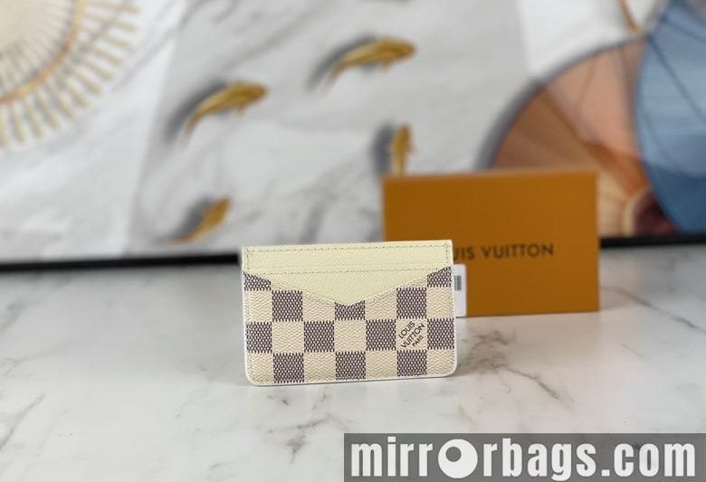1:1 Louis Vuitton Bags M60166 11X7X0.6cm YG 7