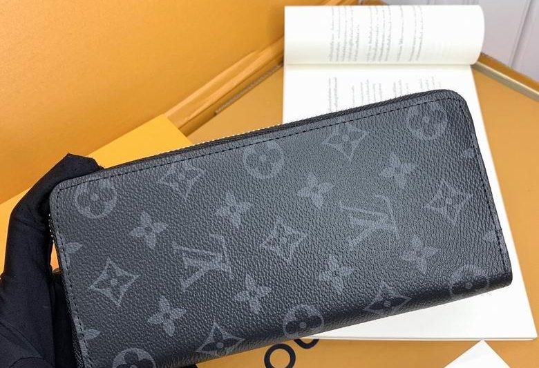 1:1 Louis Vuitton Bags M63095 20X10X2cm ZC 2