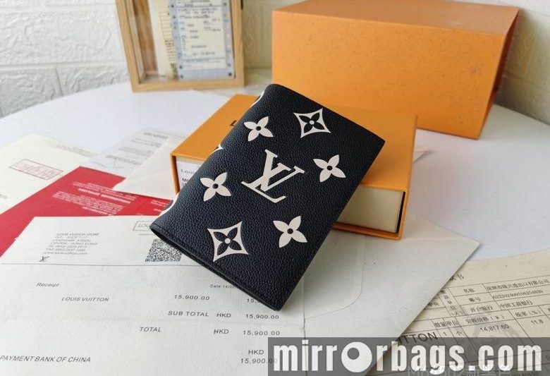 1:1 Louis Vuitton Bags M64502 10X14X2.5cm XM 50
