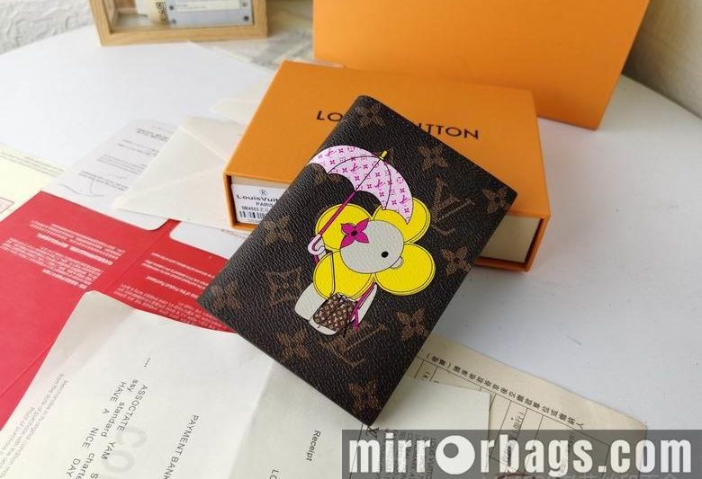 1:1 Louis Vuitton Bags M64502 10X14X2.5cm XM 33
