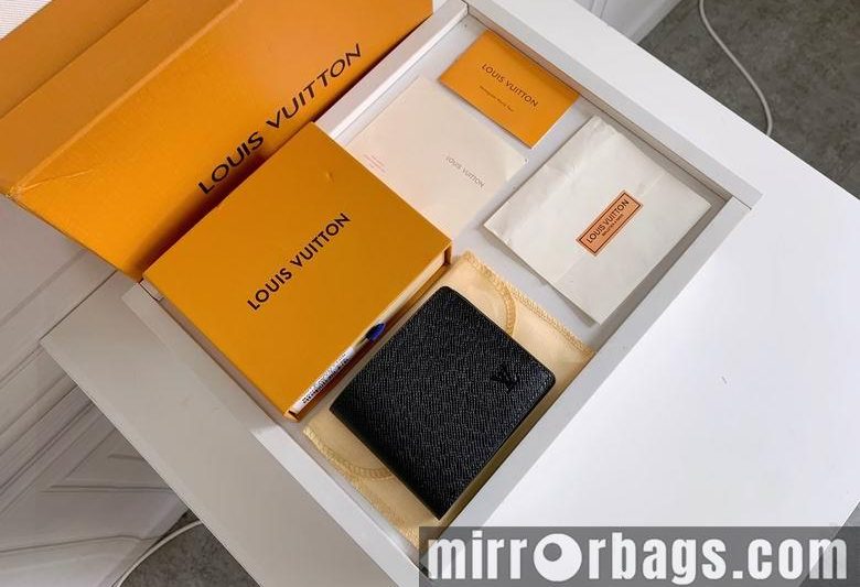 1:1 Louis Vuitton Bags M60930 11.5X9cm YG 6