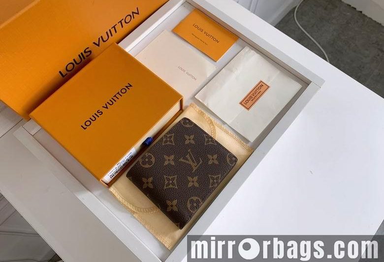 1:1 Louis Vuitton Bags M60930 11.5X9cm YG 1