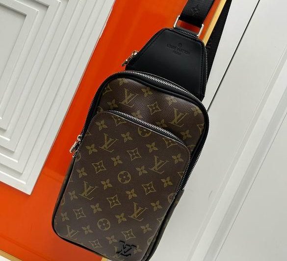 1:1 Louis Vuitton Bags N45303 20X31X7cm XMY 9