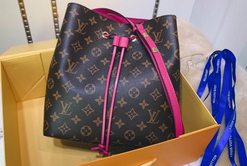 1:1 Louis Vuitton Bags Noe M44022 26x22x27 cm cs 13