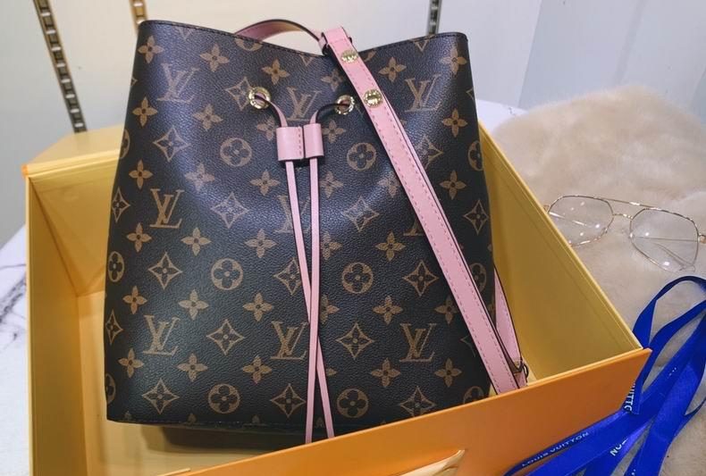 1:1 Louis Vuitton Bags Noe M44022 26x22x27 cm cs 11