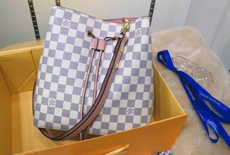 1:1 Louis Vuitton Bags Noe M44022 26x22x27 cm cs 7