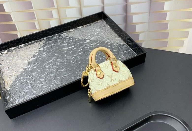1:1 Louis Vuitton Bags M01706 6.5X9X4.5cm DN 6