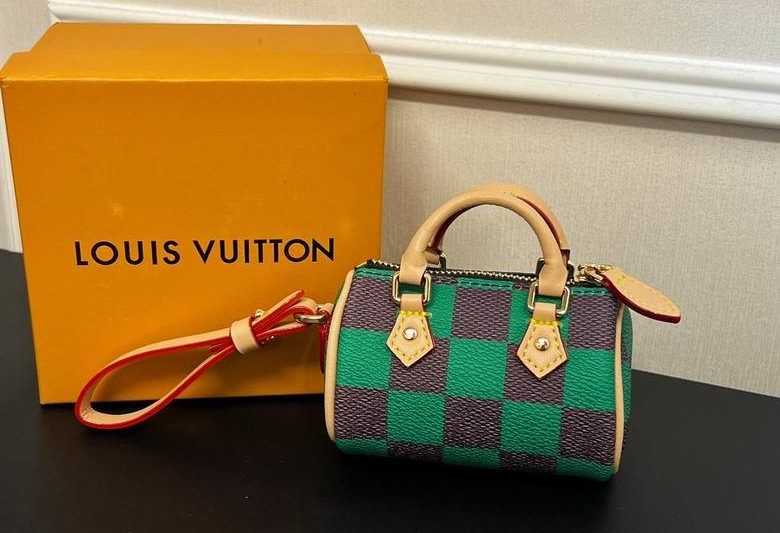 1:1 Louis Vuitton Bags 10X5X6cm 012303 XM 1