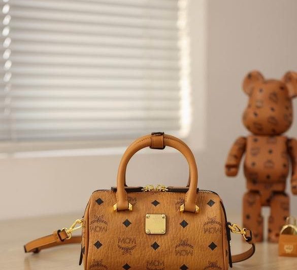 MCM Replica Bags F801  180X95mm XM