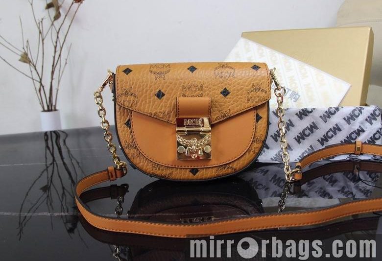 MCM Replica Bags 141804  14x18x4cm DY