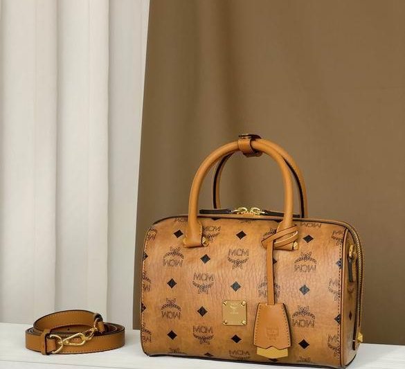 MCM Replica Bags MWBAASE03CO001 23X11X15cm EY