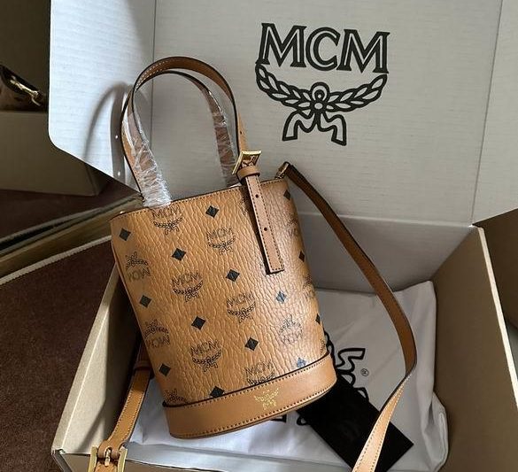 MCM Replica Bags 19X14.5X9.5cm 073004 EY 2colour