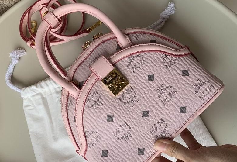MCM Replica Bags ANNA VISETOS  17×20.5×9.5cm DY 1