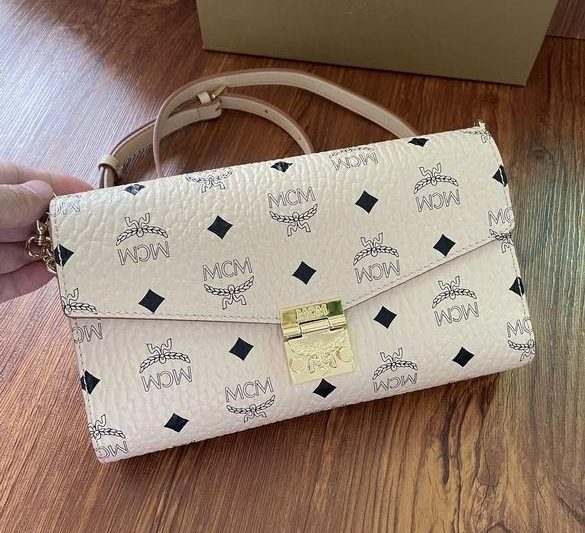 MCM Replica Bags 20533 medium DY 4