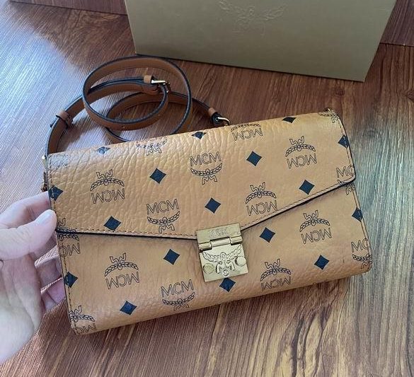 MCM Replica Bags 20533 medium DY 1